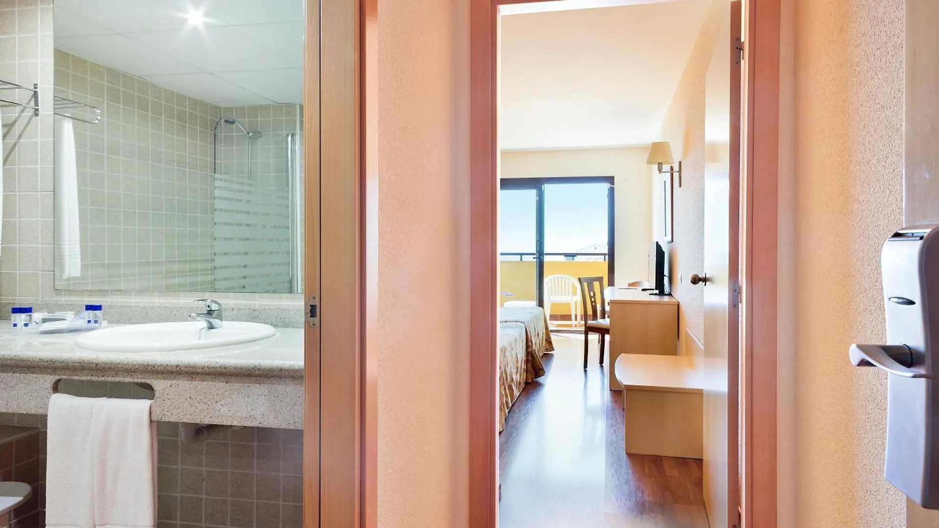Hotel Best Alcazar Ла-Эррадура 4*,  Испания